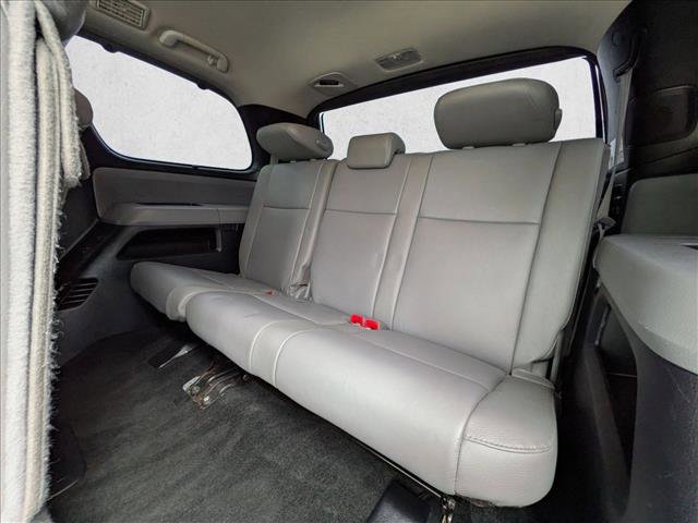 Used 2016 Toyota Sequoia Limited AWD/4WD image 19