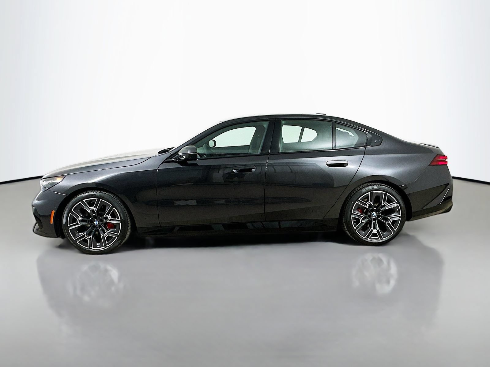 New 2027 BMW i5 xDrive40 w/ M Sport Package AWD/4WD image 8