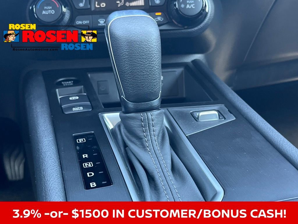 New 2026 Nissan Kicks SV w/ SV Premium Package image 29