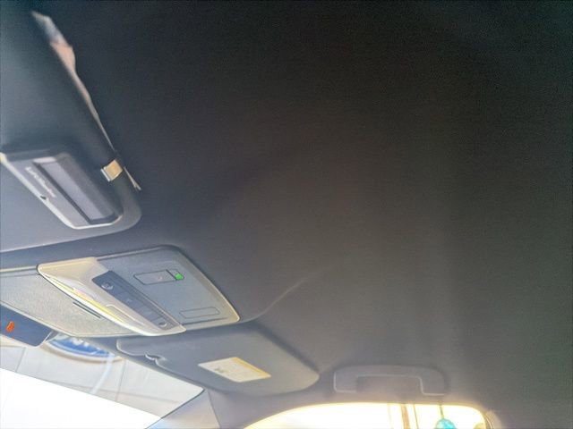 Used 2024 Mitsubishi Outlander SE Black Edition image 8