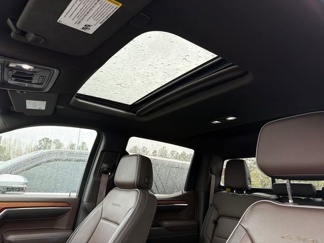 Used 2022 GMC Sierra 1500 Denali w/ Denali Reserve Package image 32