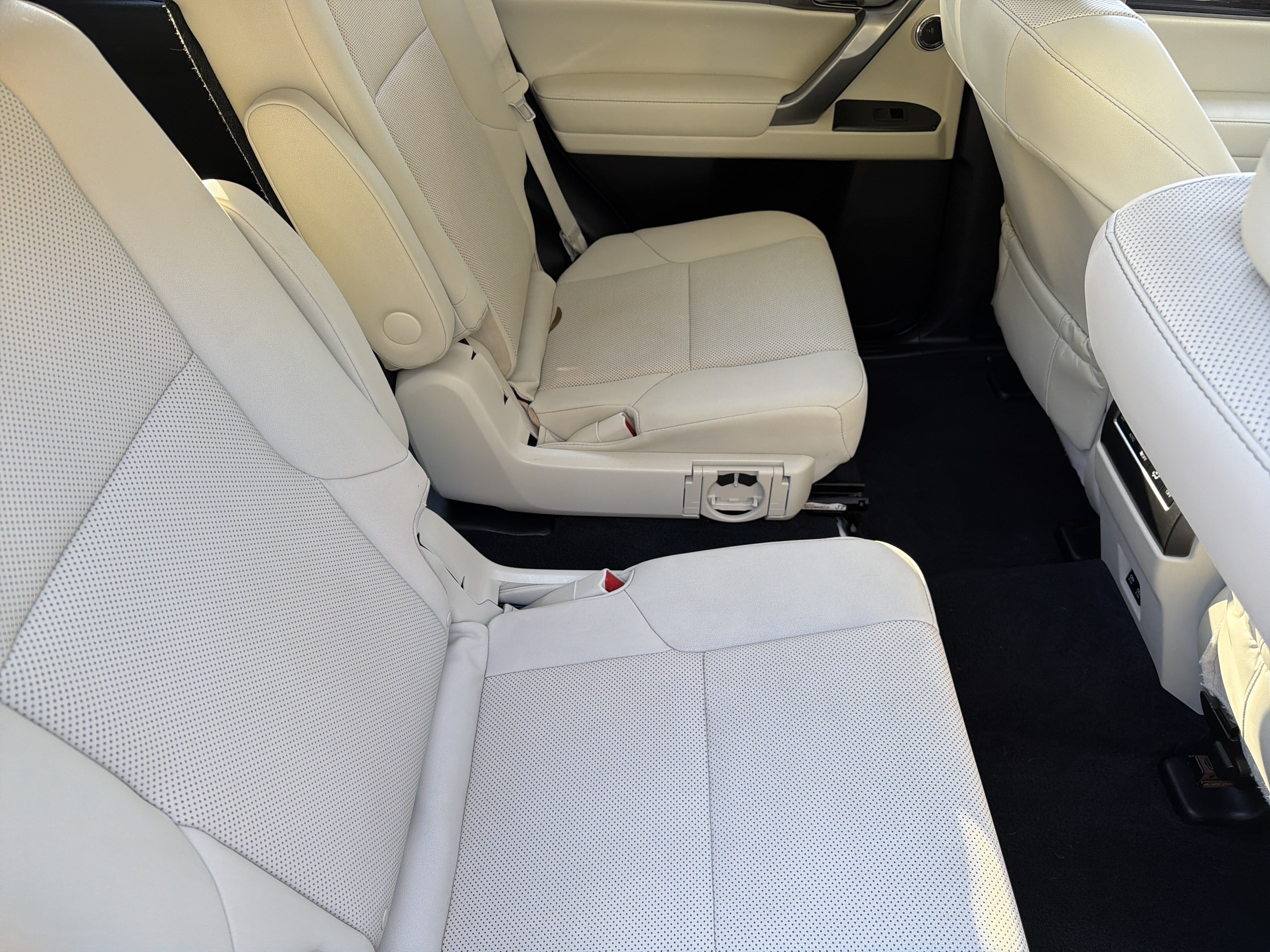 Certified 2023 Lexus GX 460 Premium AWD/4WD image 39