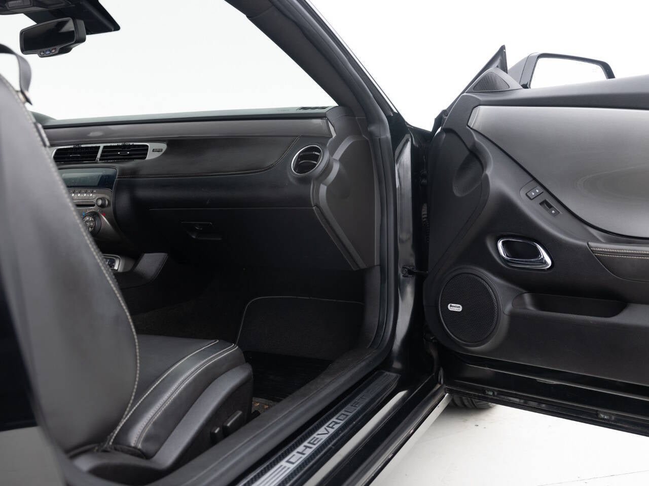 Used 2012 Chevrolet Camaro SS w/ RS Package RWD image 28