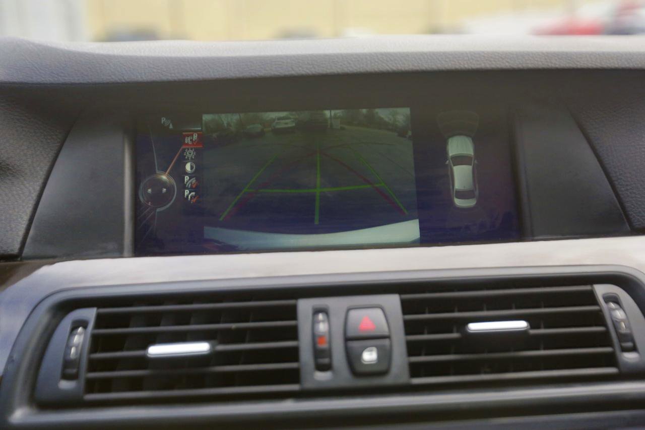 Used 2013 BMW 535i xDrive Sedan image 9
