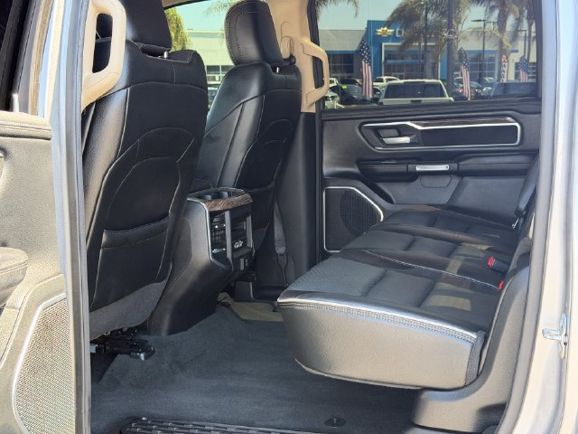 Used 2020 RAM 1500 Laramie AWD/4WD image 18