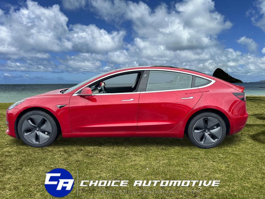 Used 2020 Tesla Model 3 Standard Range Plus RWD image 3