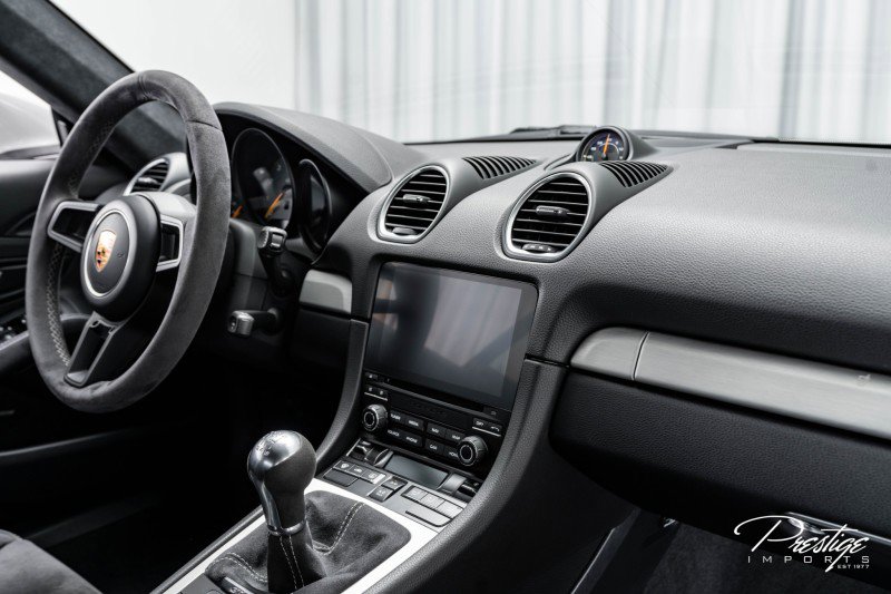 Used 2020 Porsche 718 Cayman GT4 image 41