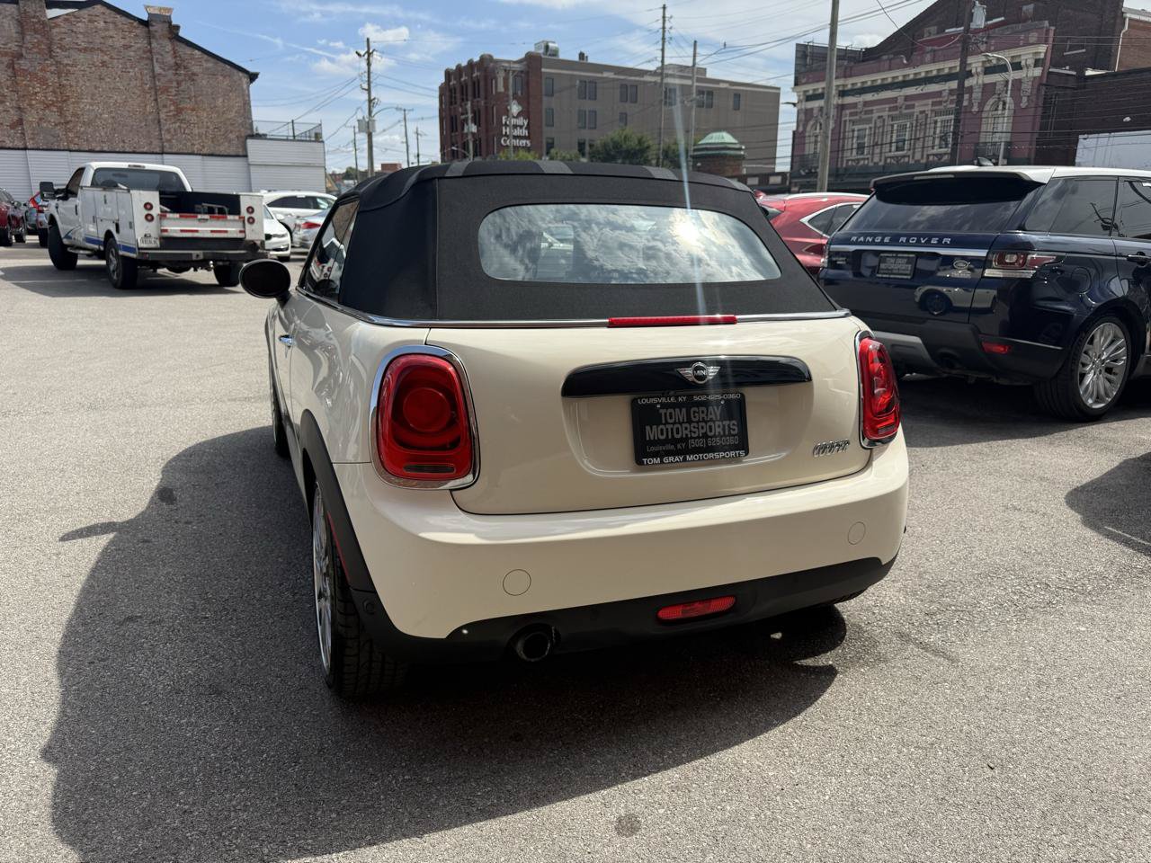 Used 2016 MINI Cooper Convertible FWD image 9
