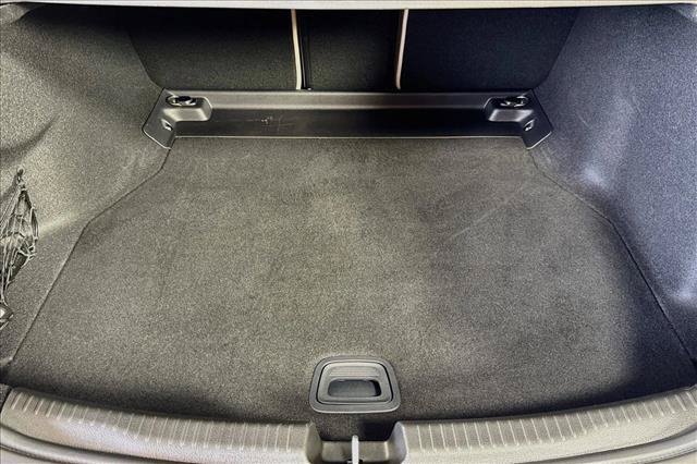 Used 2024 Mercedes-Benz C 300 Sedan image 25