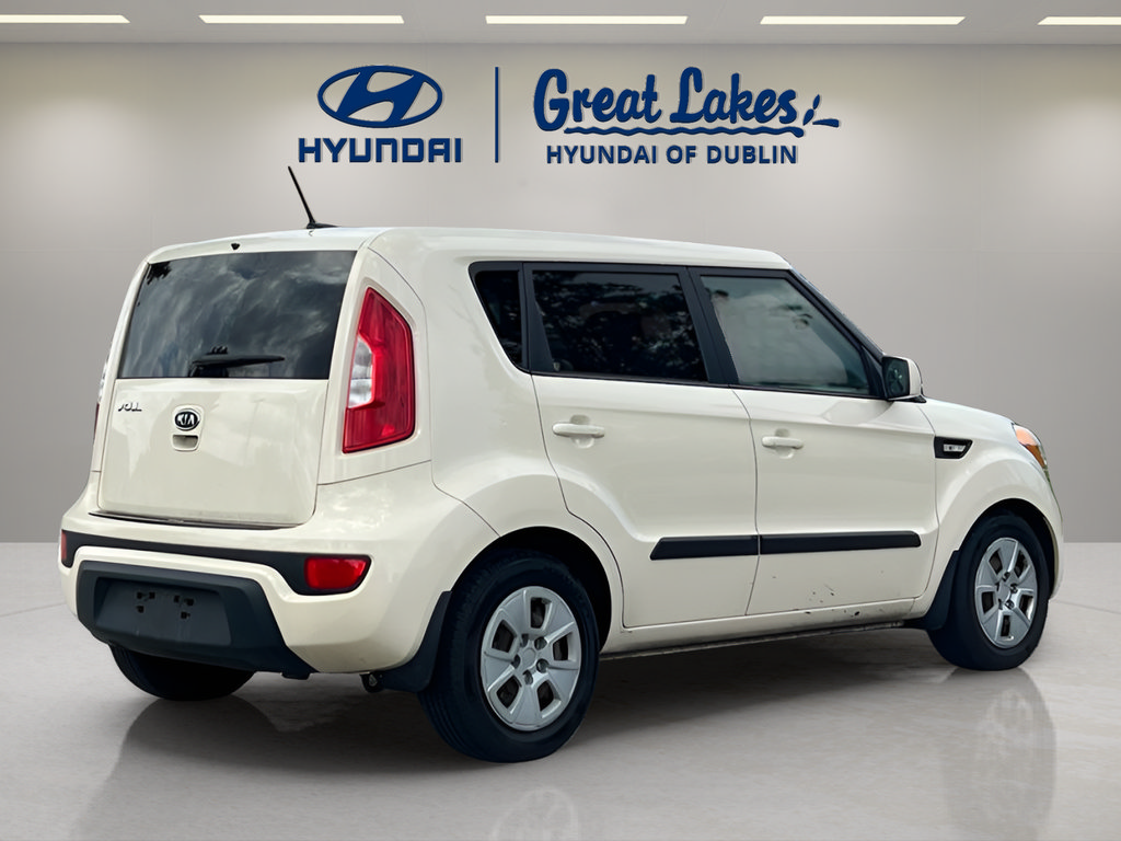 Used 2012 Kia Soul FWD image 5