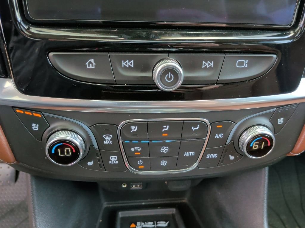 Used 2021 Chevrolet Traverse High Country w/ LPO, Floor Liner Package AWD/4WD image 31