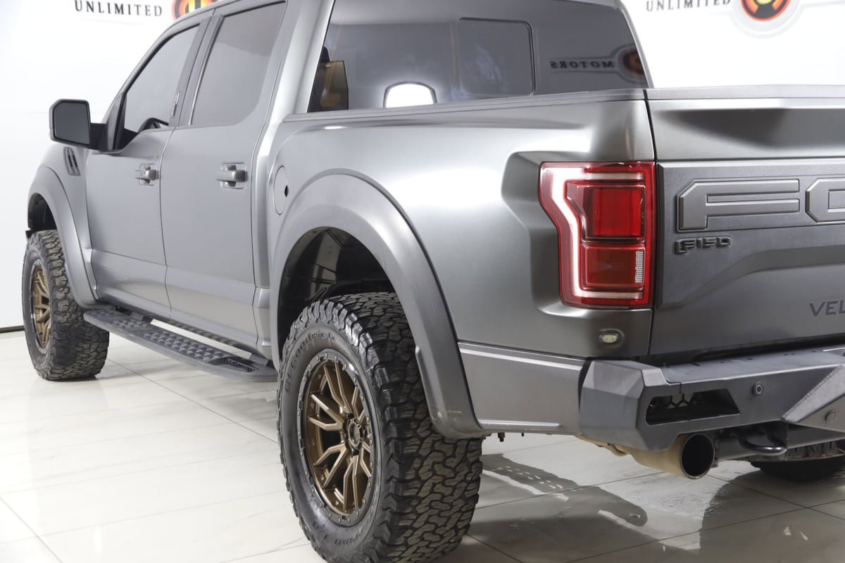 Used 2019 Ford F150 Raptor AWD/4WD image 32
