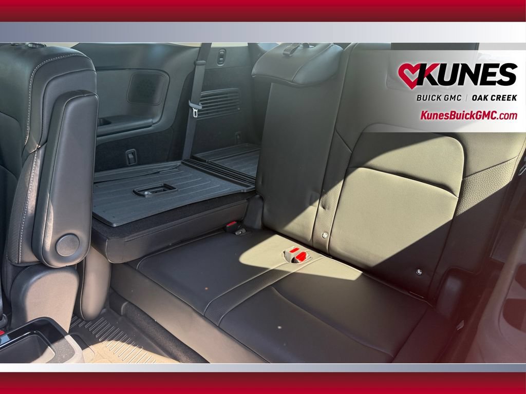 Used 2024 Nissan Pathfinder SL w/ SL Premium Package AWD/4WD image 34