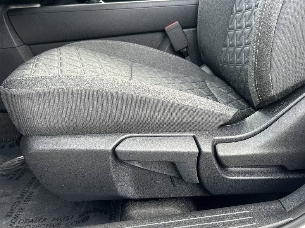 New 2026 Nissan Sentra SV w/ Floor Mat Package FWD image 19