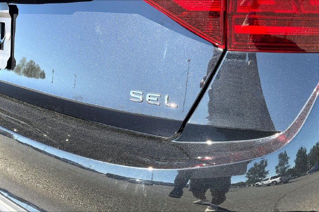 Used 2024 Volkswagen Jetta SEL FWD image 23