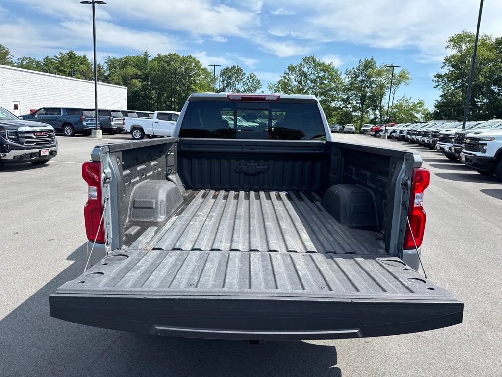 Used 2024 Chevrolet Silverado 1500 LTZ w/ LTZ Convenience Package II AWD/4WD image 6