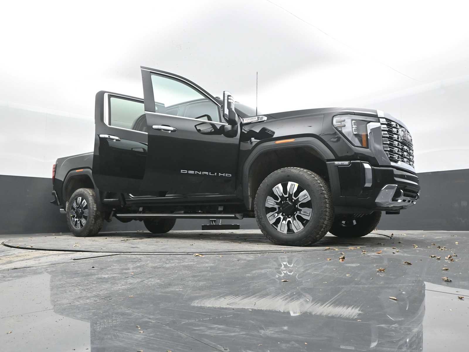 Used 2026 GMC Sierra 2500 Denali w/ Denali Reserve Package AWD/4WD image 55