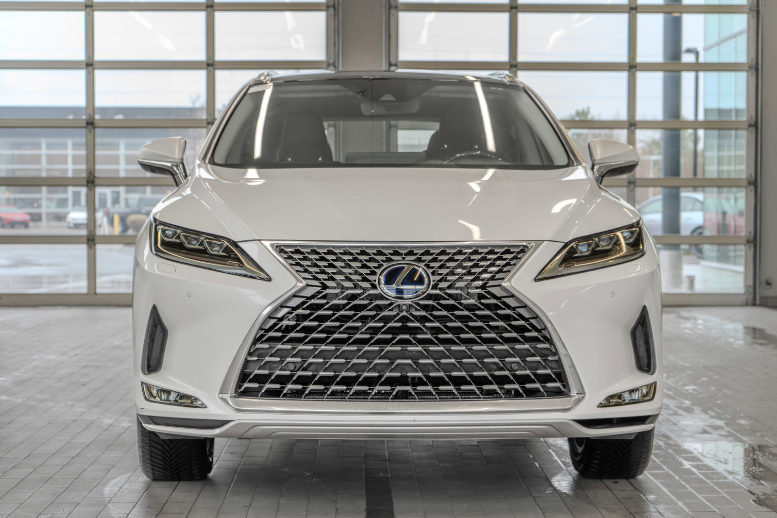 Used 2021 Lexus RX 450h AWD w/ Luxury Package image 11