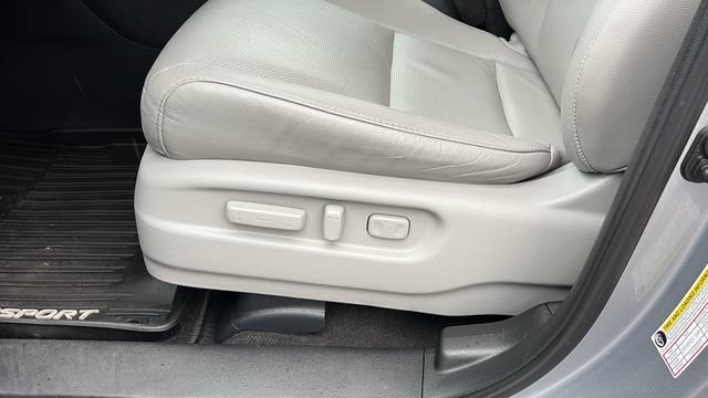 Used 2023 Honda Passport EX-L image 9
