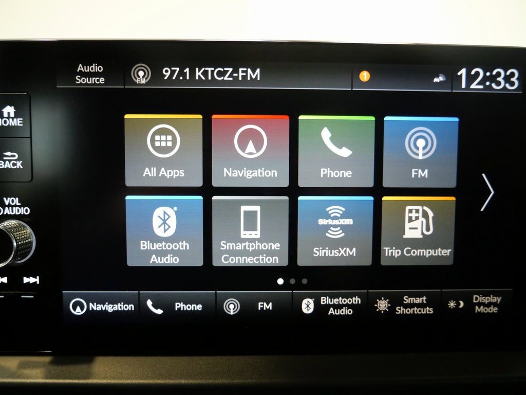 Used 2025 Honda Pilot Black Edition image 17