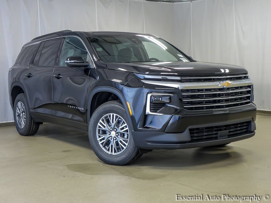 New 2026 Chevrolet Traverse LT w/ LPO, Floor Liner Package AWD/4WD image 2
