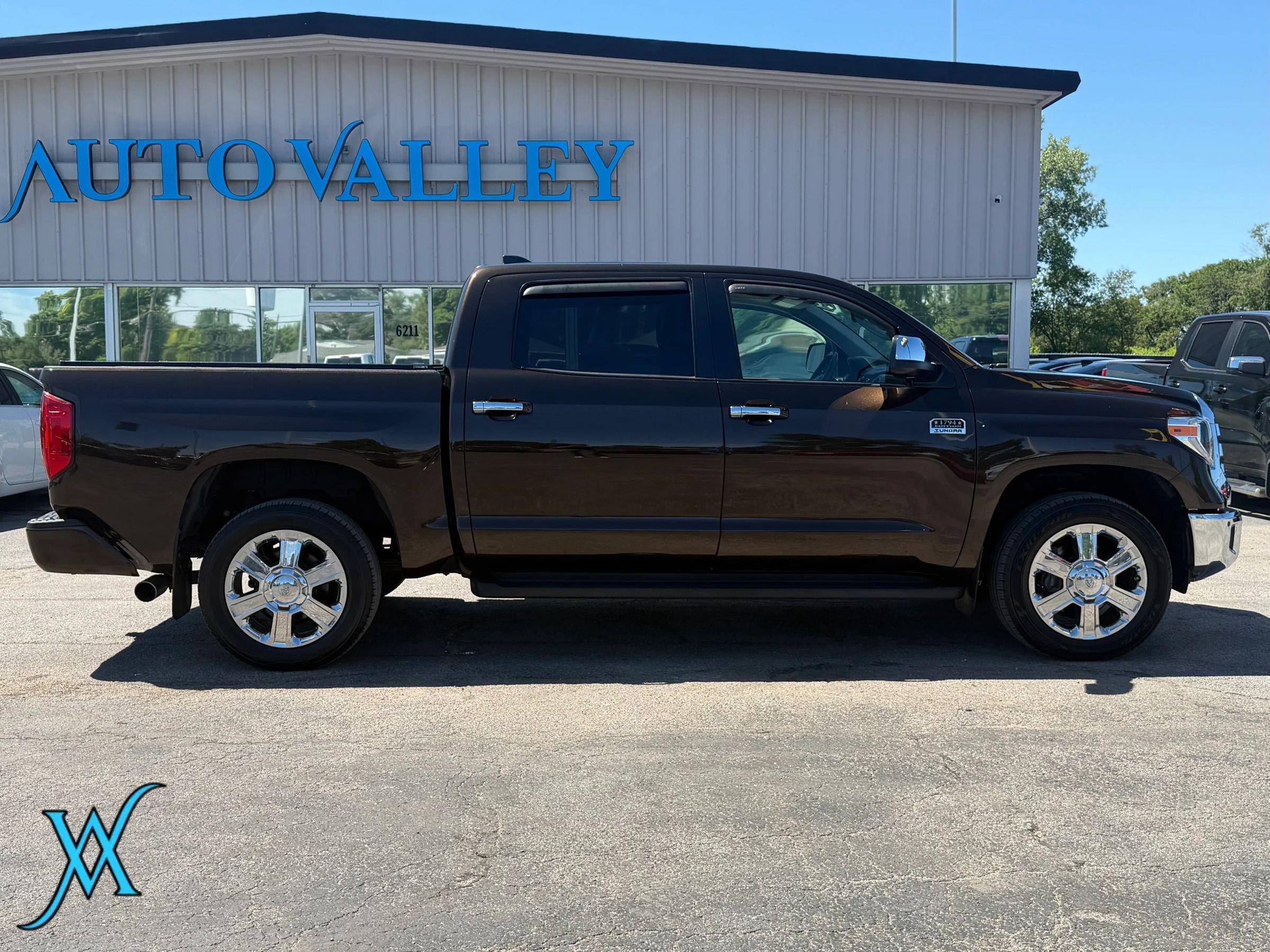 Used 2020 Toyota Tundra 1794 Edition AWD/4WD image 7