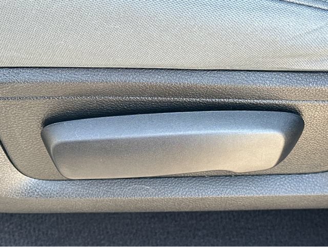 Used 2018 RAM 1500 Express RWD image 34