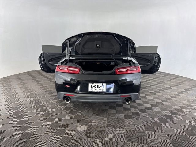 Used 2018 Chevrolet Camaro LT w/ RS Package image 17