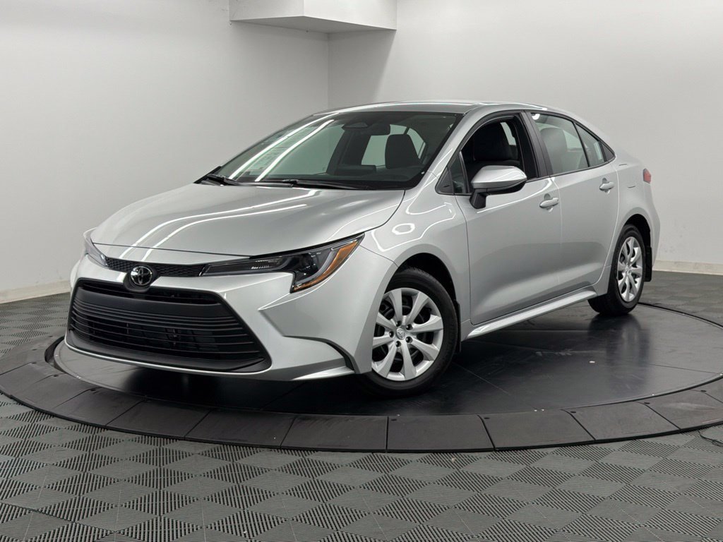 Certified 2026 Toyota Corolla LE FWD image 3