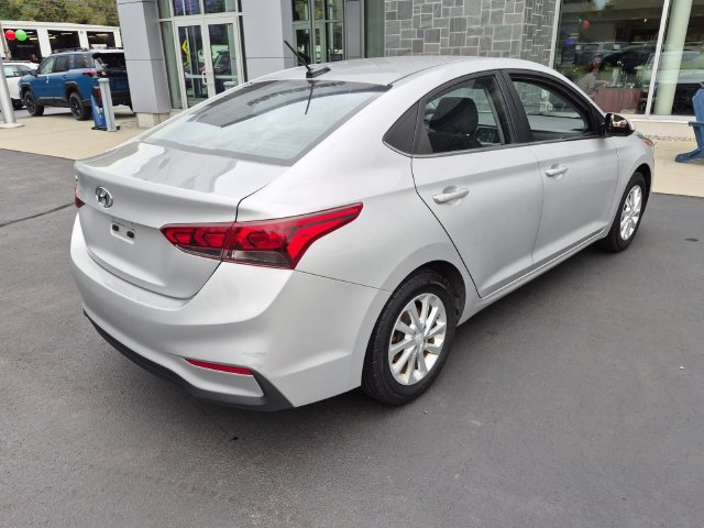 Used 2020 Hyundai Accent SEL FWD image 3