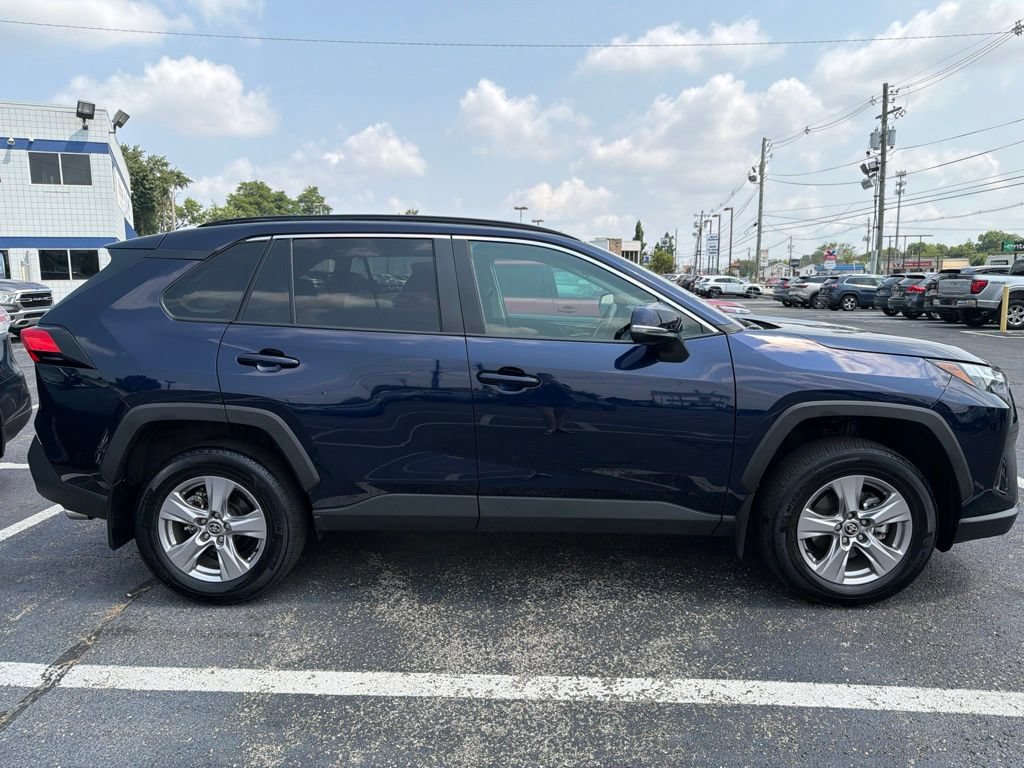 Used 2025 Toyota RAV4 XLE w/ Convenience Package FWD image 8
