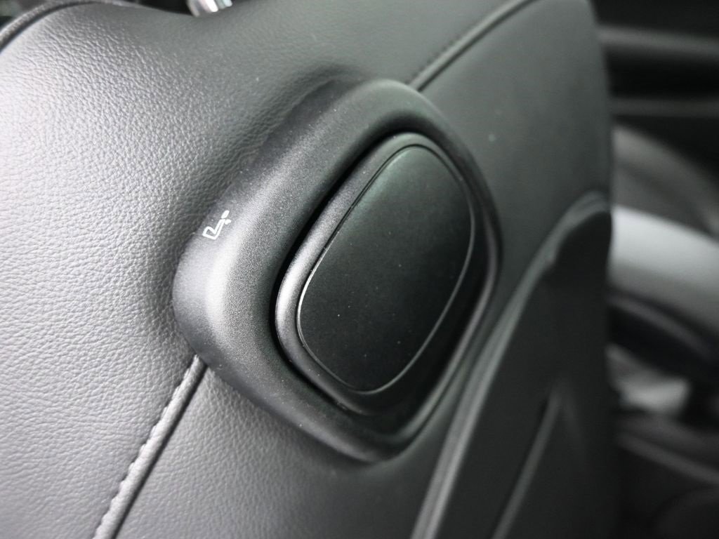 Used 2022 MINI Cooper S image 30