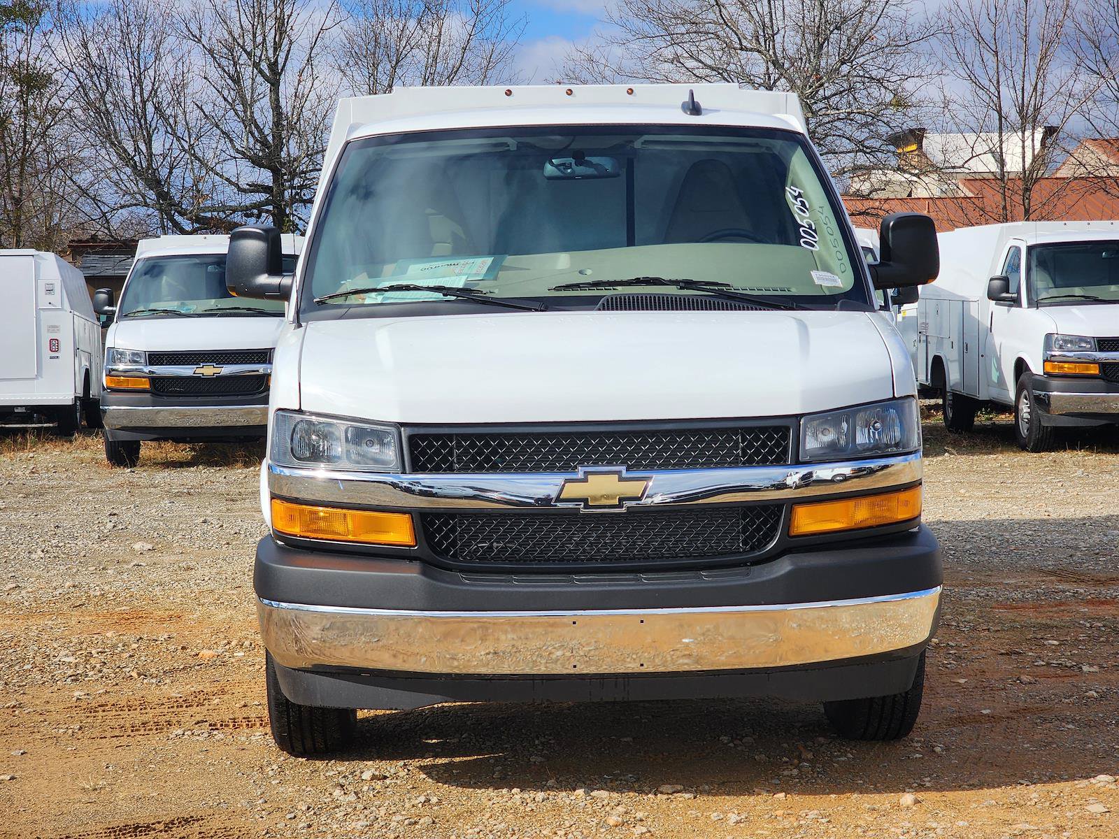 New 2025 Chevrolet Express 3500 w/ Power Convenience Package RWD image 12