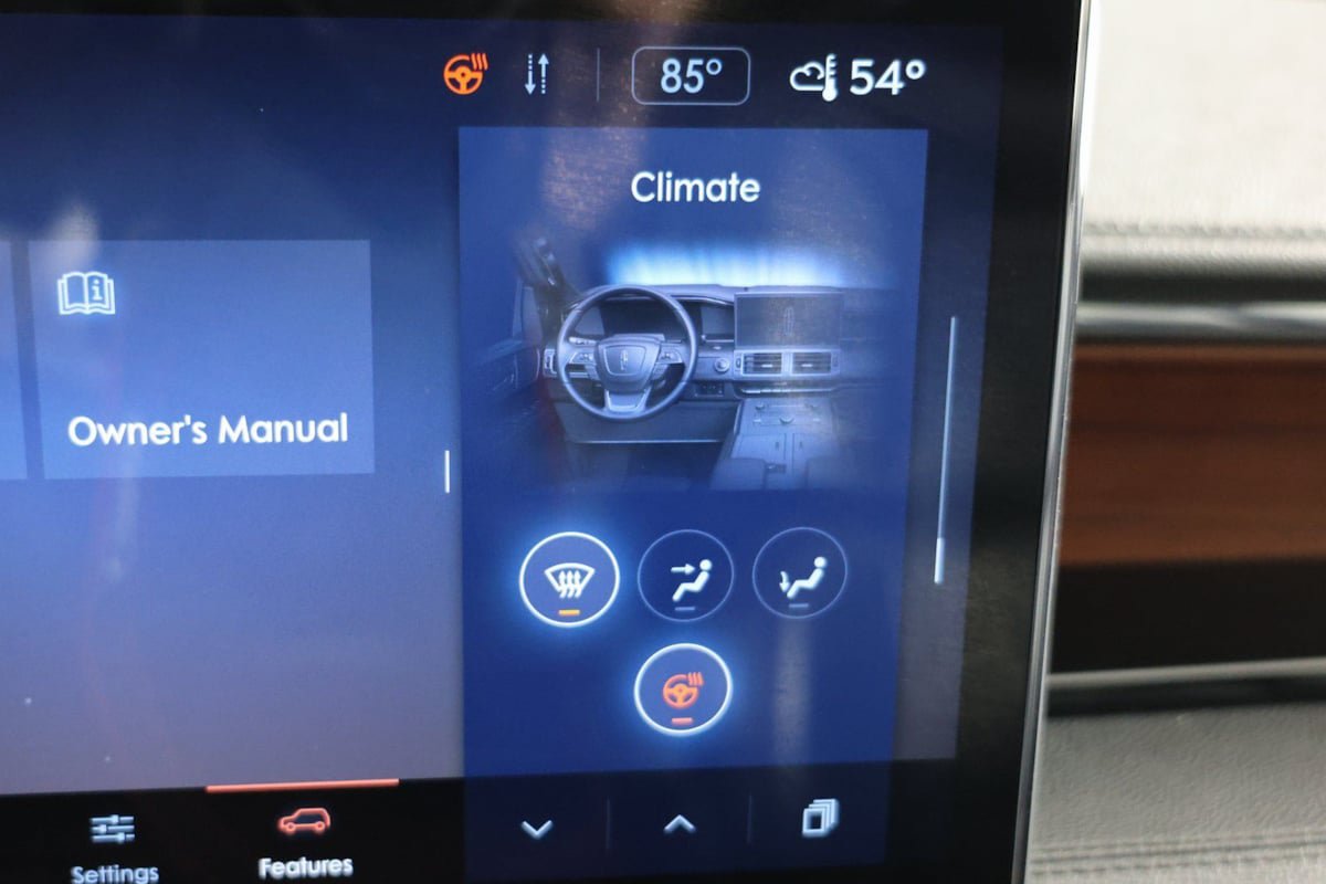 Used 2023 Lincoln Navigator Reserve AWD/4WD image 60