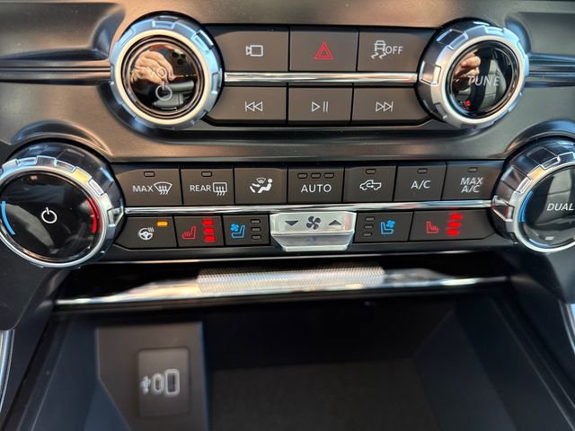 New 2026 Ford F150 Lariat w/ Equipment Group 501A Mid image 27