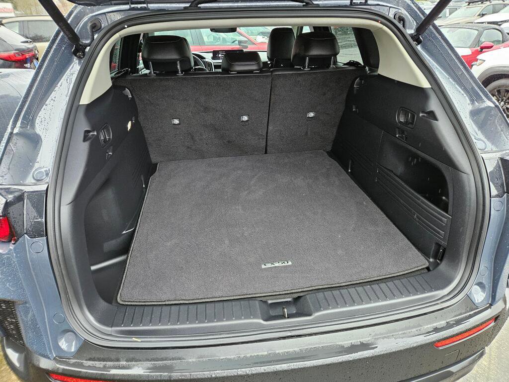 Certified 2025 MAZDA CX-50 2.5 Hybrid w/ Preferred Pkg image 11