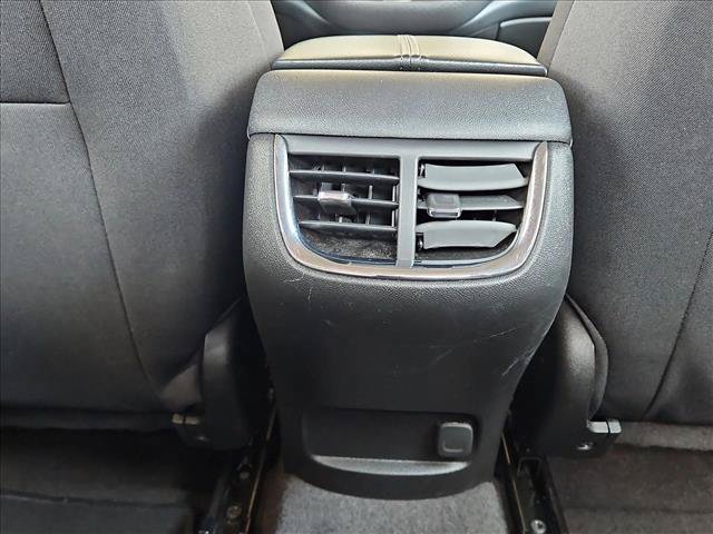 Used 2025 Chevrolet Malibu LT FWD image 15