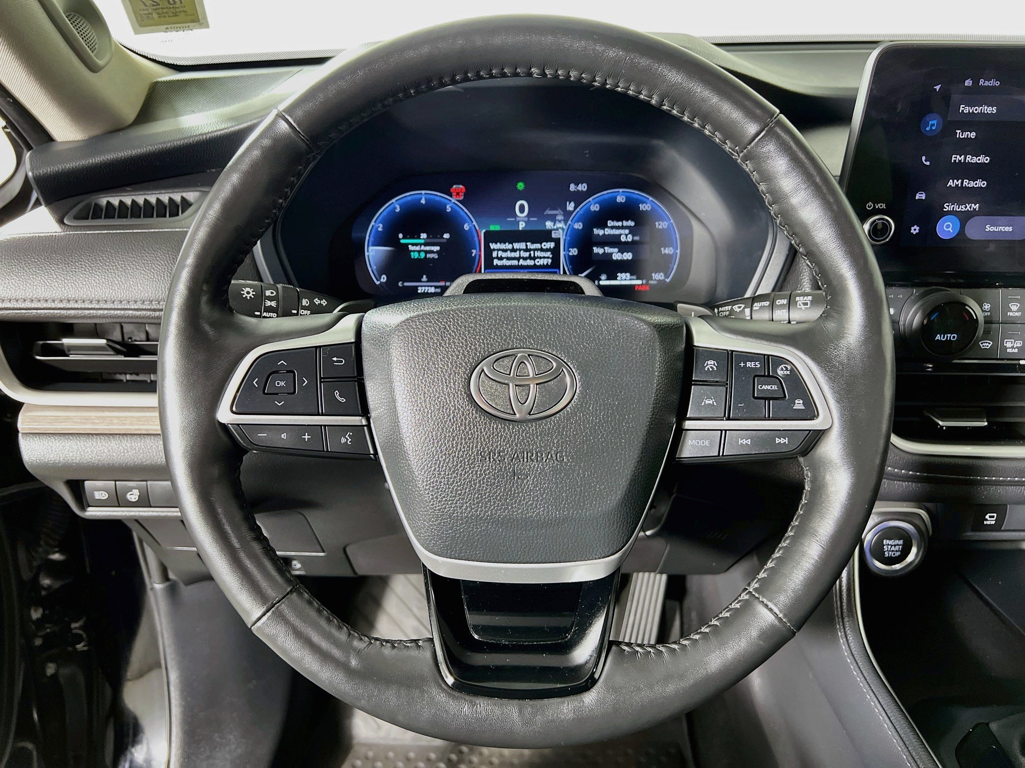 Certified 2025 Toyota Grand Highlander AWD image 12