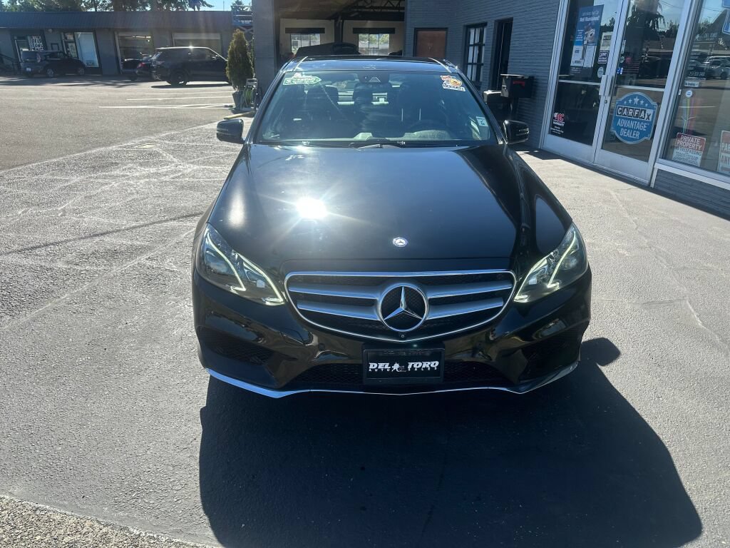 Used 2014 Mercedes-Benz E 550 4MATIC Sedan image 2