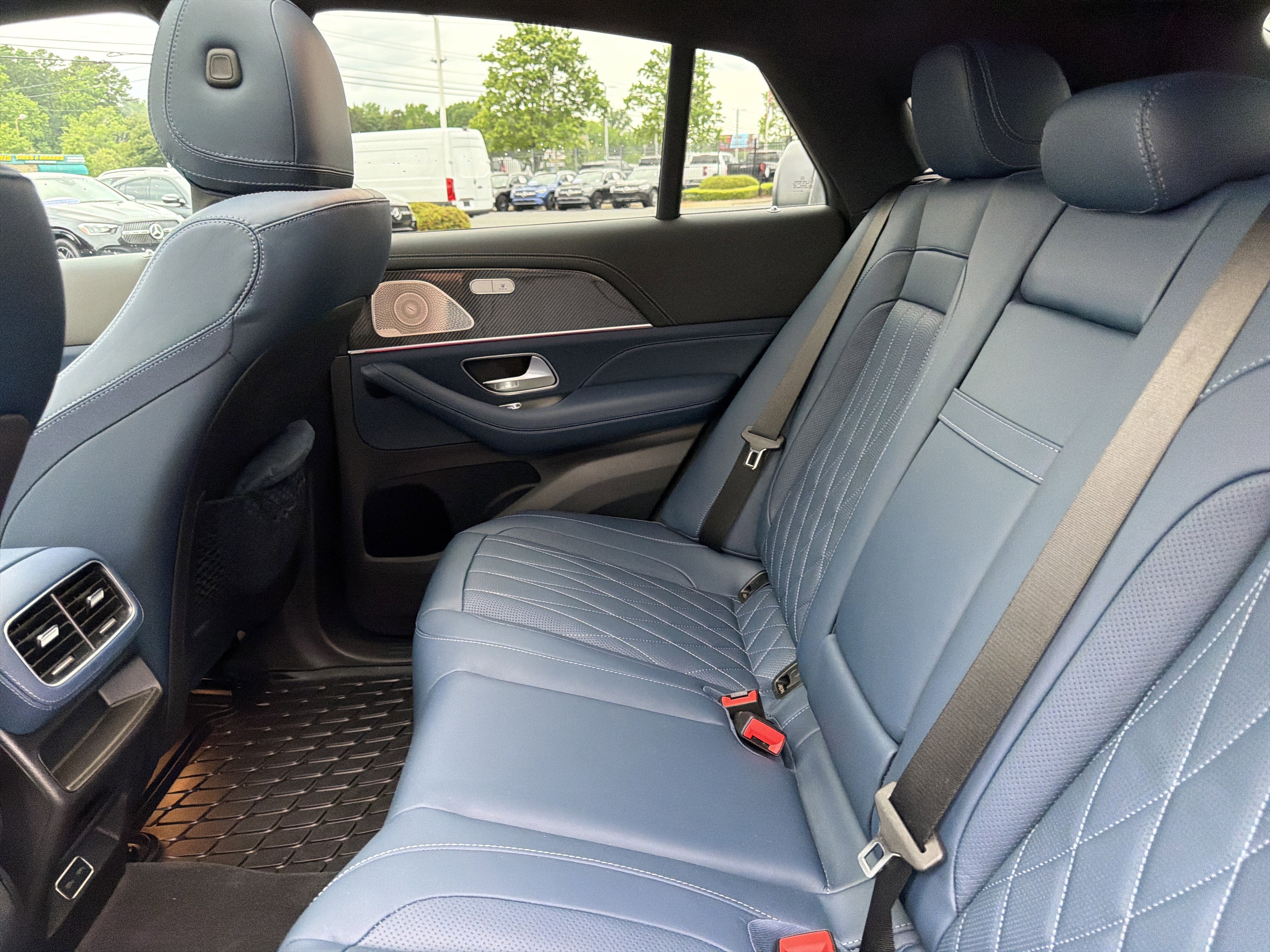 Used 2026 Mercedes-Benz GLE 53 AMG 4MATIC Coupe image 32