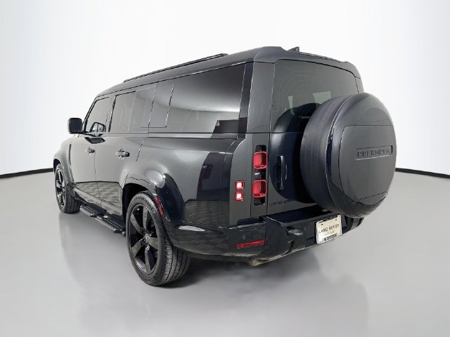 Certified 2025 Land Rover Defender 130 X-Dynamic SE AWD/4WD image 7