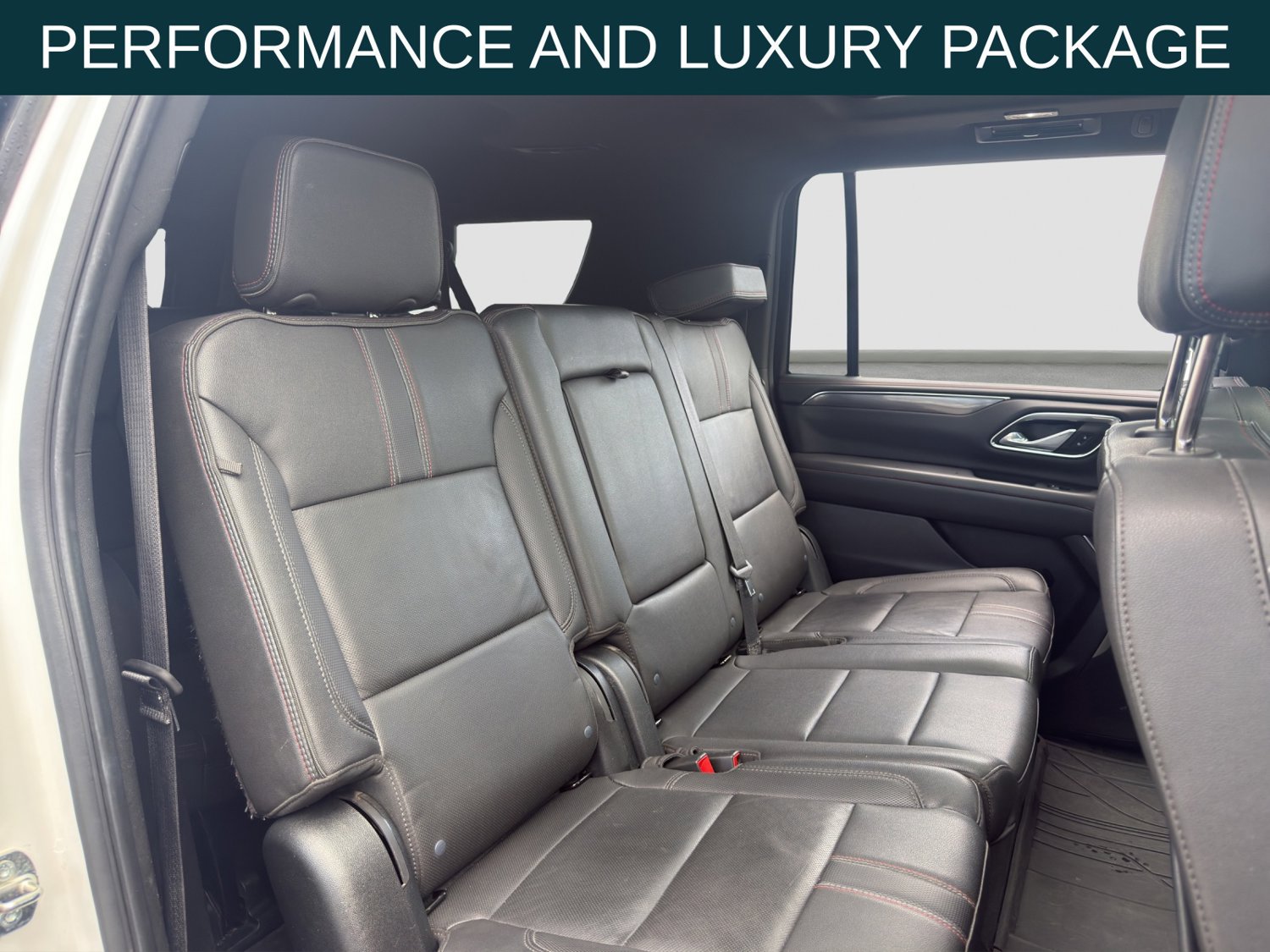 Used 2023 Chevrolet Suburban RST w/ Sport Performance Package AWD/4WD image 18