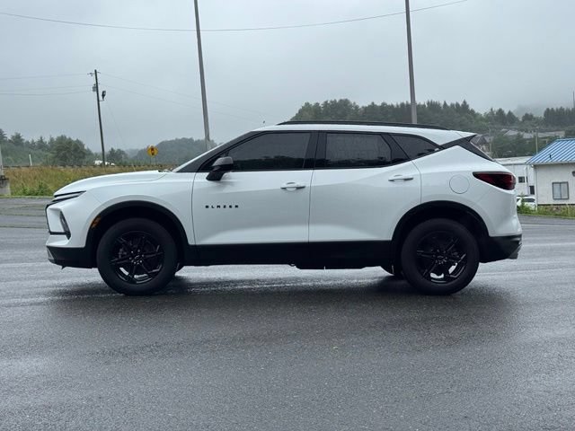 New 2026 Chevrolet Blazer LT w/ Convenience Package AWD/4WD image 4