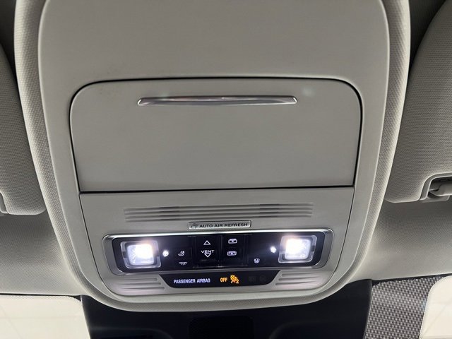 Used 2025 Lincoln Navigator L Reserve image 43