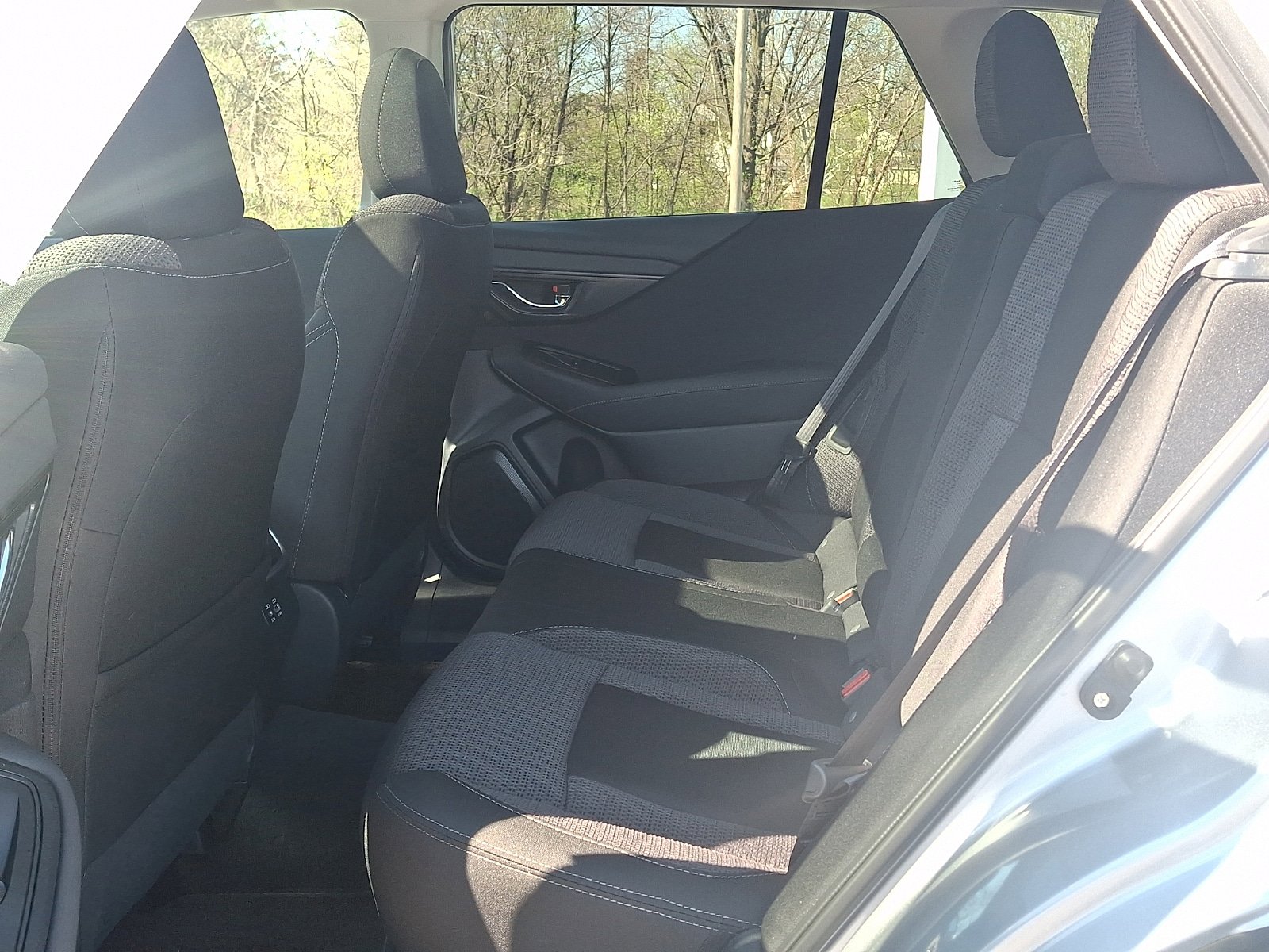 Certified 2025 Subaru Outback Premium AWD/4WD image 10