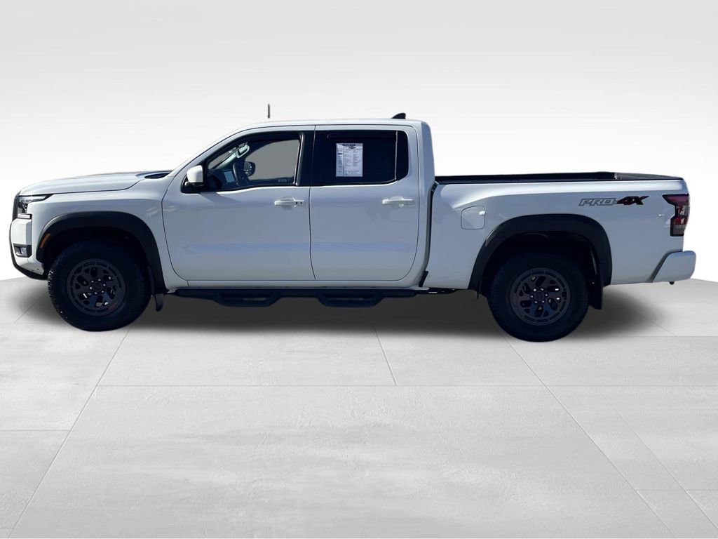 Used 2025 Nissan Frontier PRO-4X w/ Pro Premium Package image 7