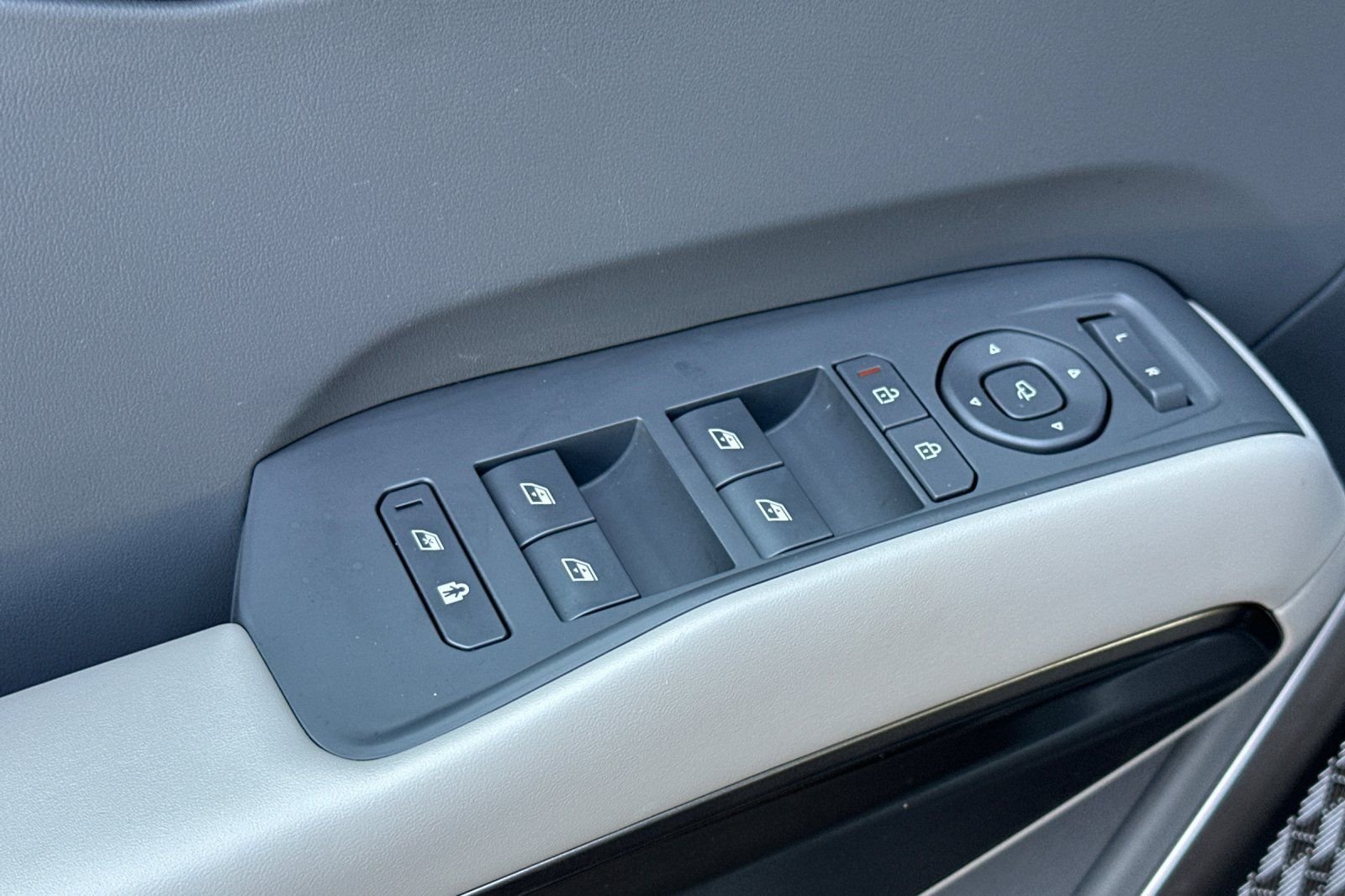 Certified 2024 Kia EV9 Wind AWD/4WD image 12