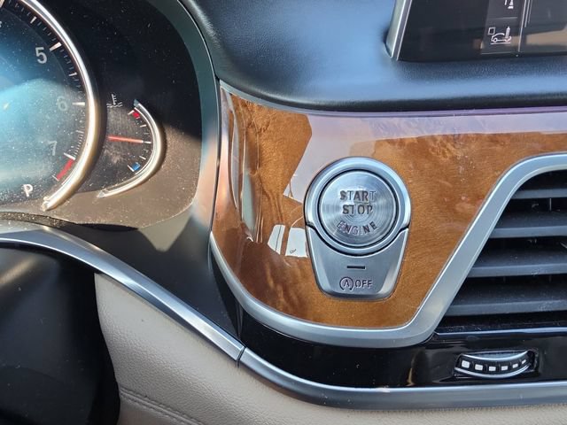 Used 2017 BMW 750i RWD image 30