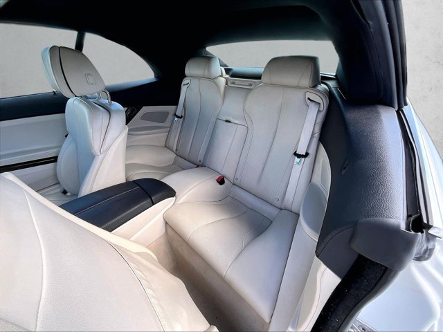 Used 2012 BMW 650i Convertible RWD image 27