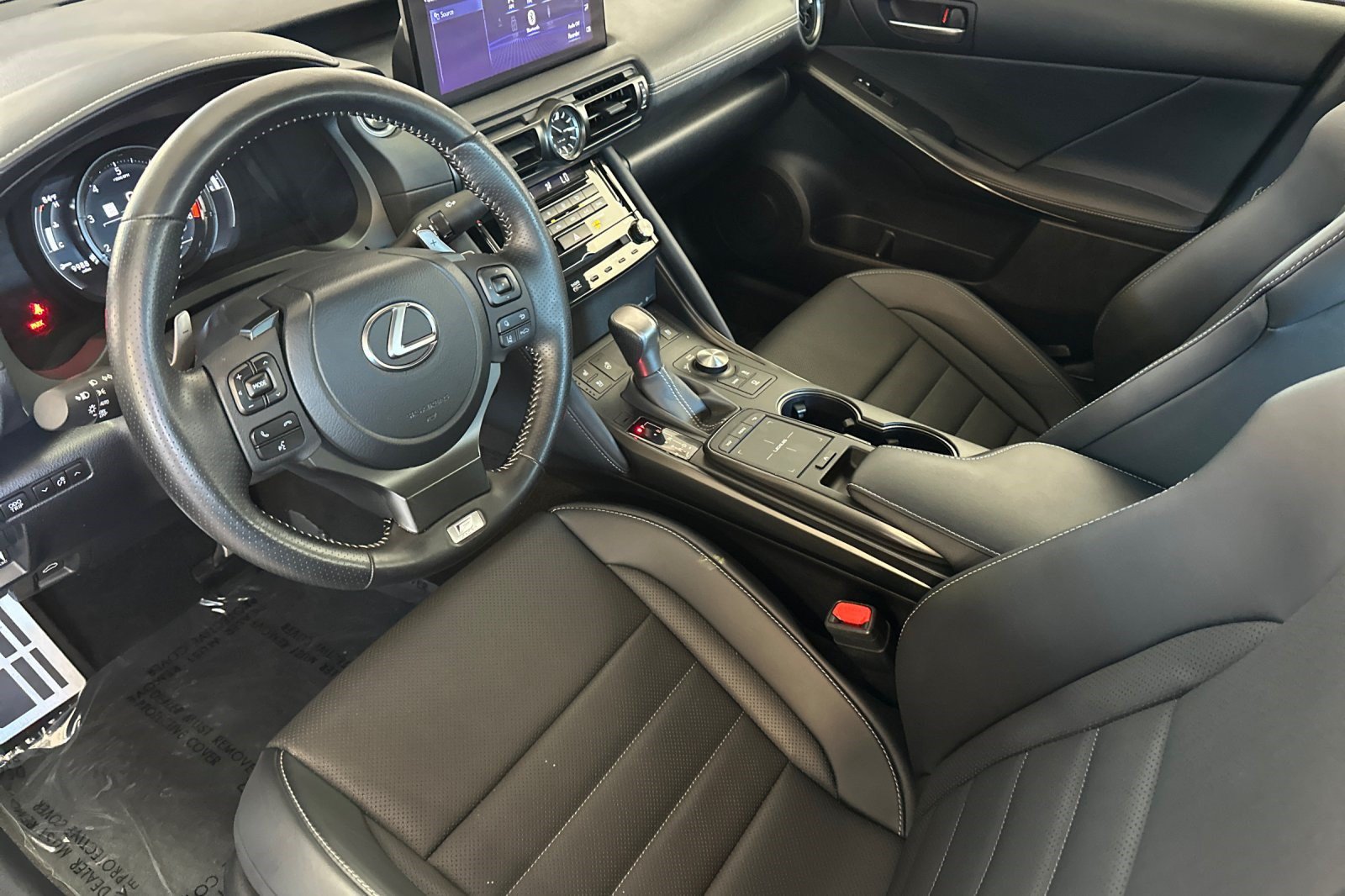 Certified 2025 Lexus IS 350 F Sport w/ Navigation Package RWD image 4